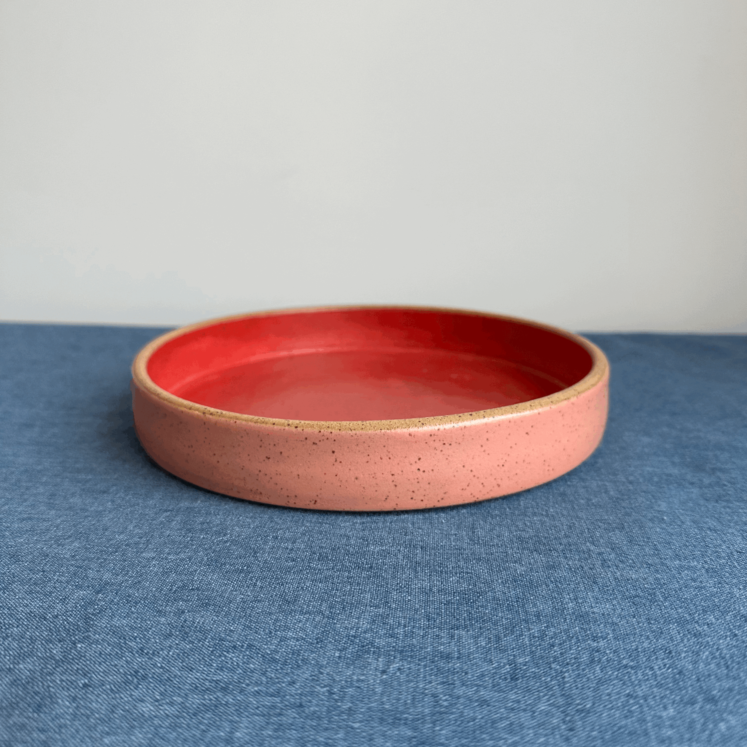 Walled Plate - Cherry/Flamingo