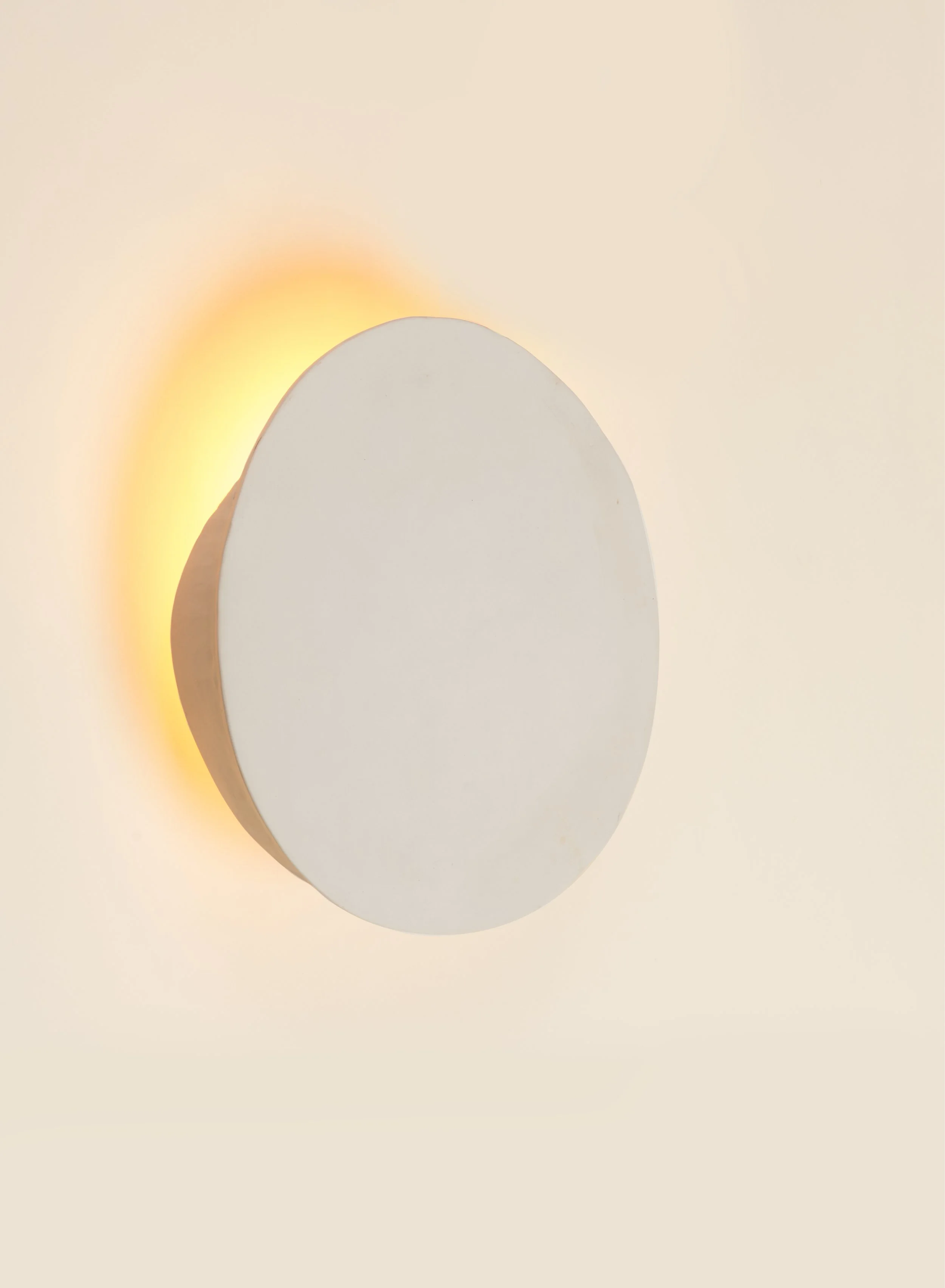 circle_sconce.jpg