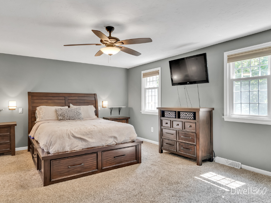 16 Camelot Court Stoughton (11).png