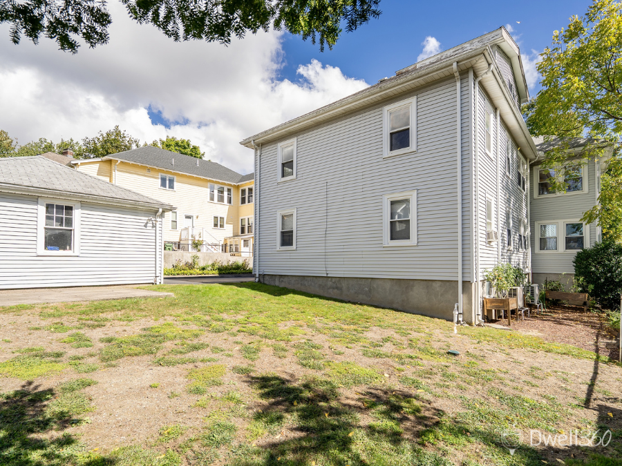 30 Oakley Road, Unit 2, Watertown D360 (26).png