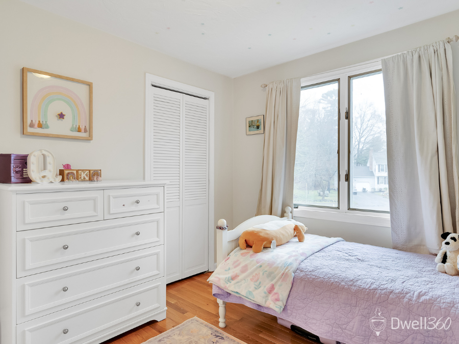 6 Flanagan Drive Framingham D360 (20).png