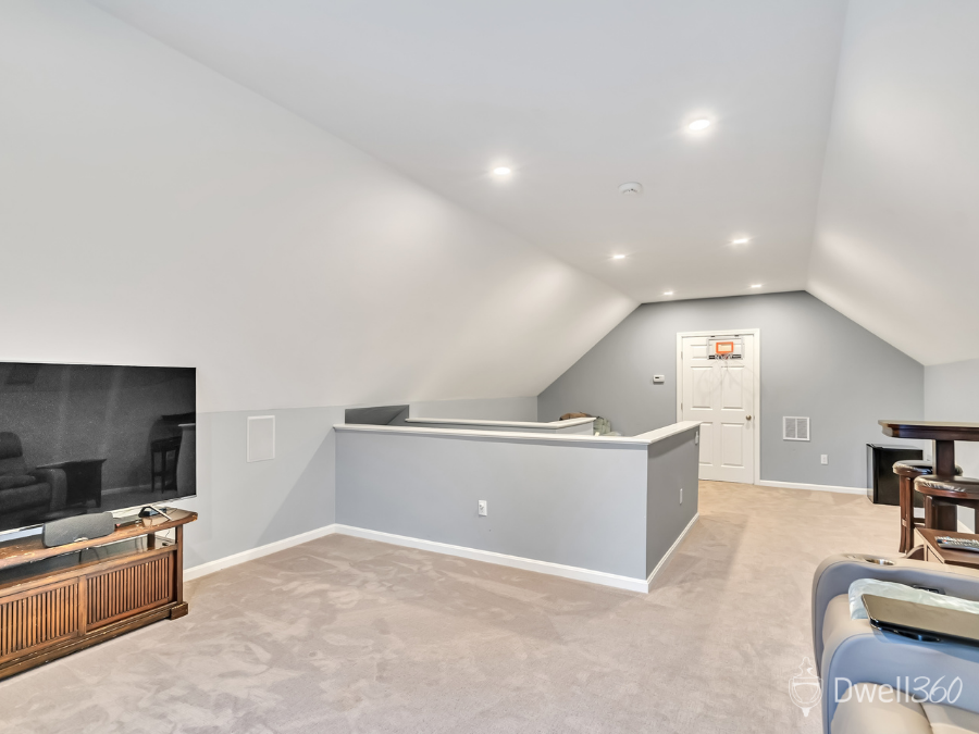 46 Homes Street Needham D360 (27).png