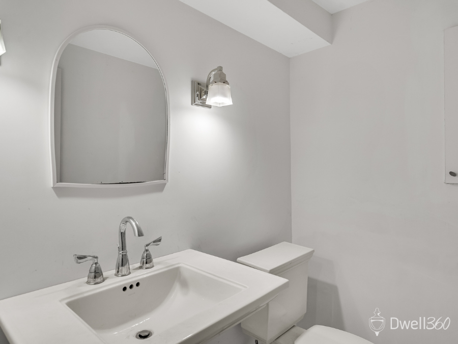 4 Carter Drive Natick D360 (25).png