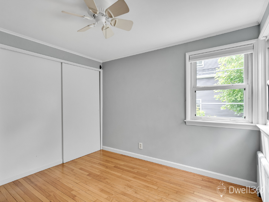 7 Oakridge Avenue Natick D360 (19).png