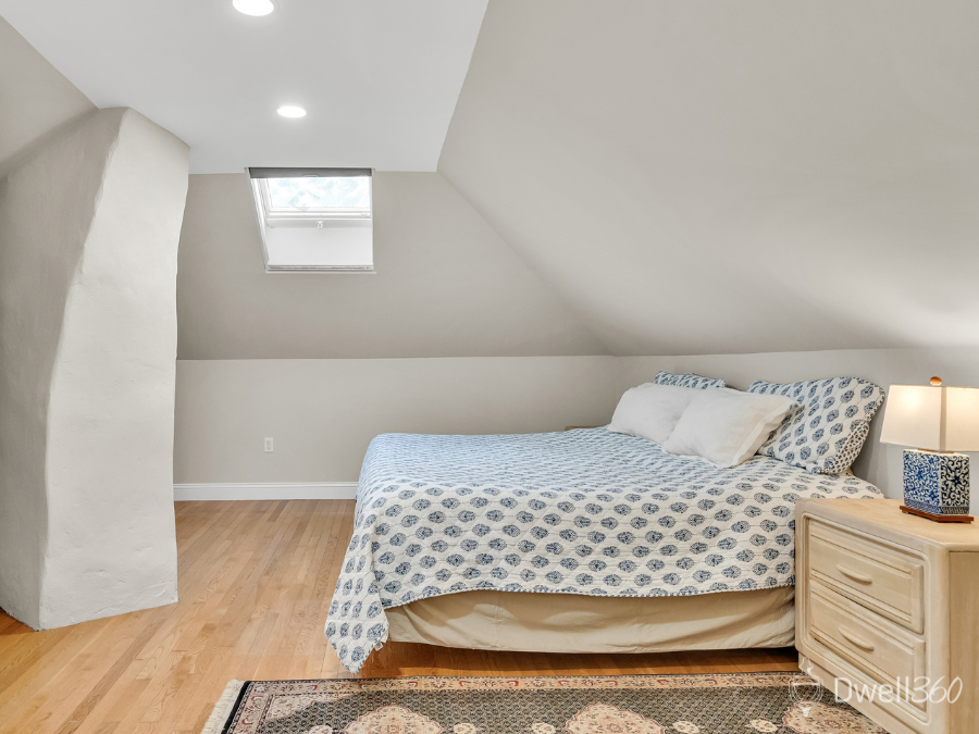 30 Oakley Road, Unit 2, Watertown D360 (18).png