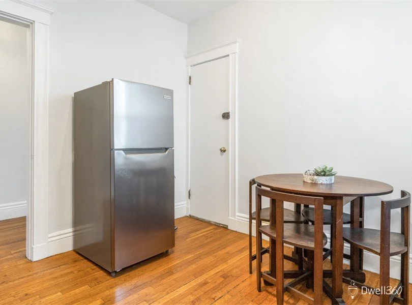 8 Kinross Road, Unit 4, Brighton 06wm.jpg