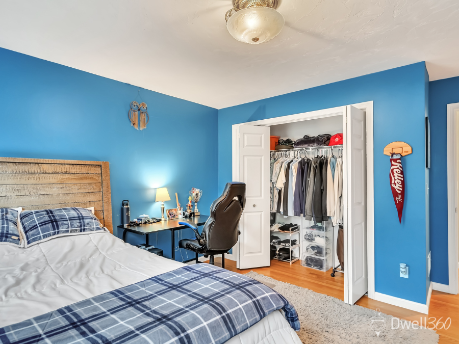 46 Holmes Street Needham D360 (22).png