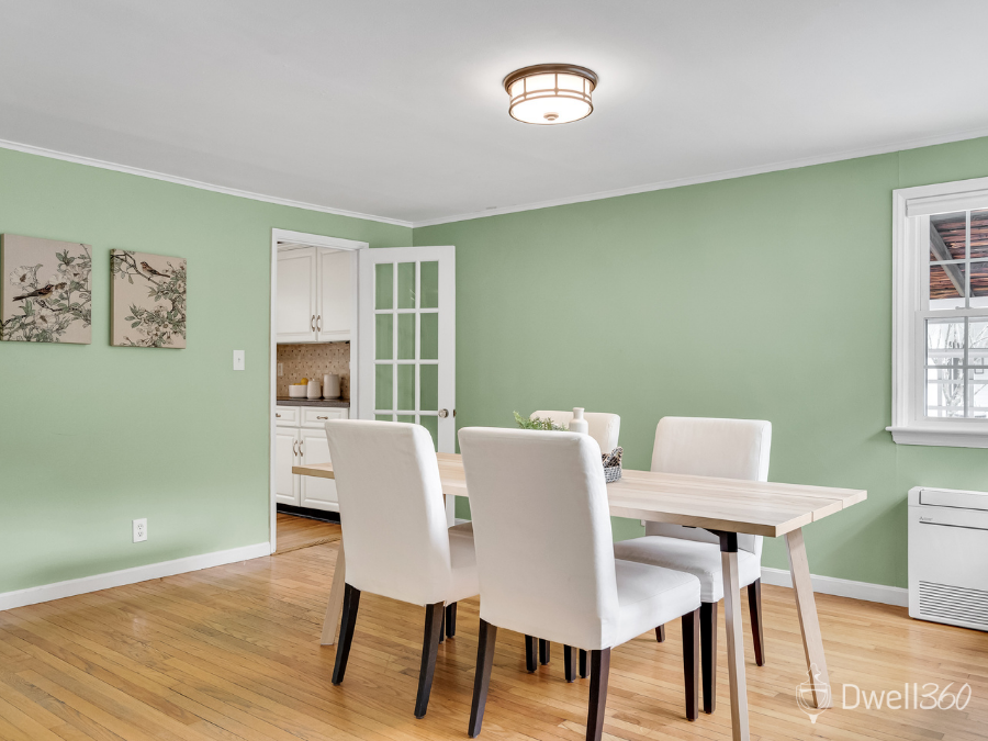 7 Oakridge Avenue Natick D360 (10).png