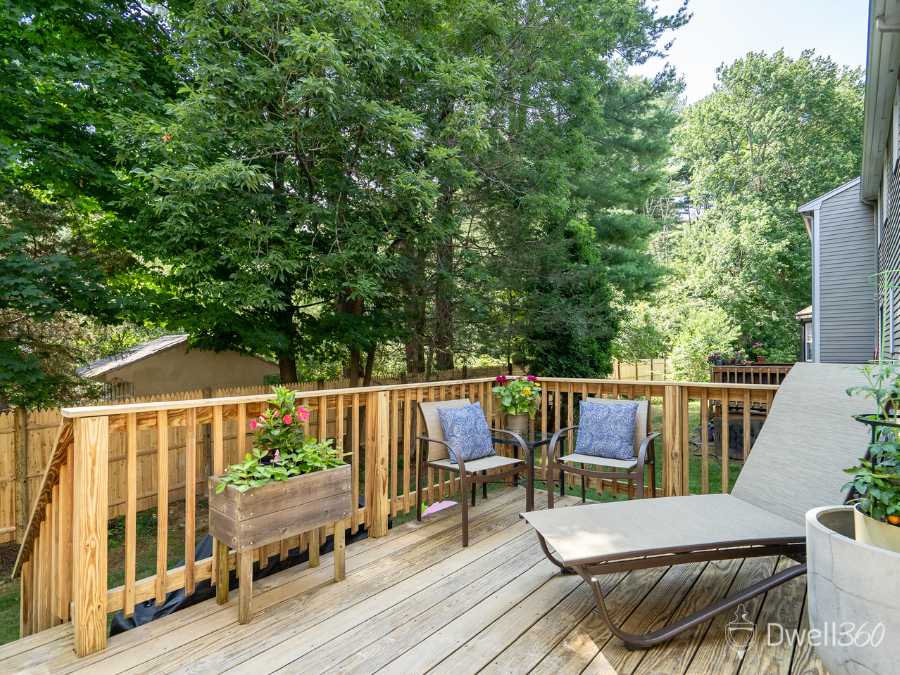 16 Camelot Court Stoughton (23).png