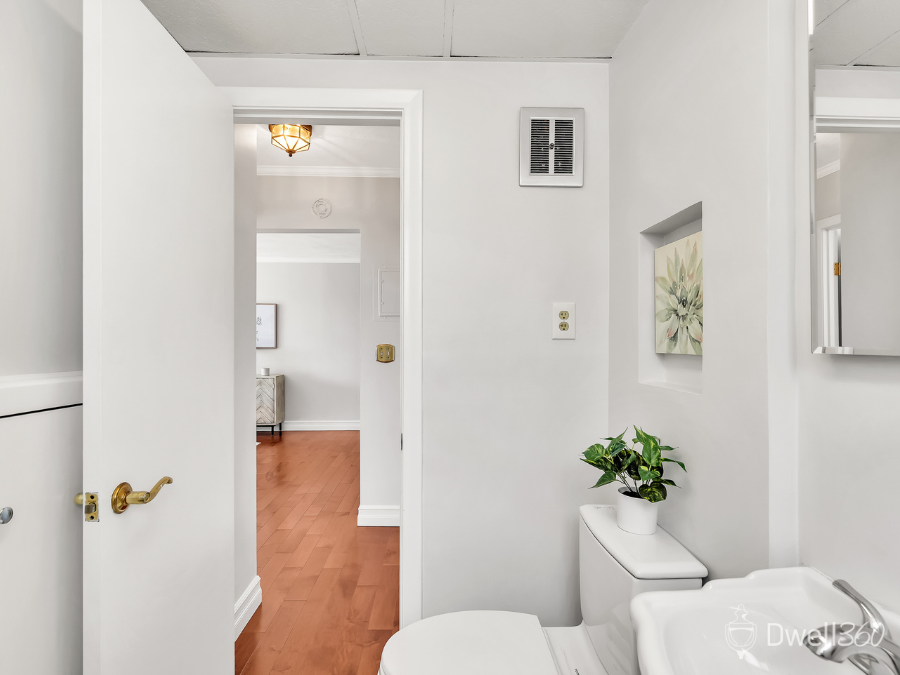 123 Sewall Ave Unit 3A Brookline D360 (12).png