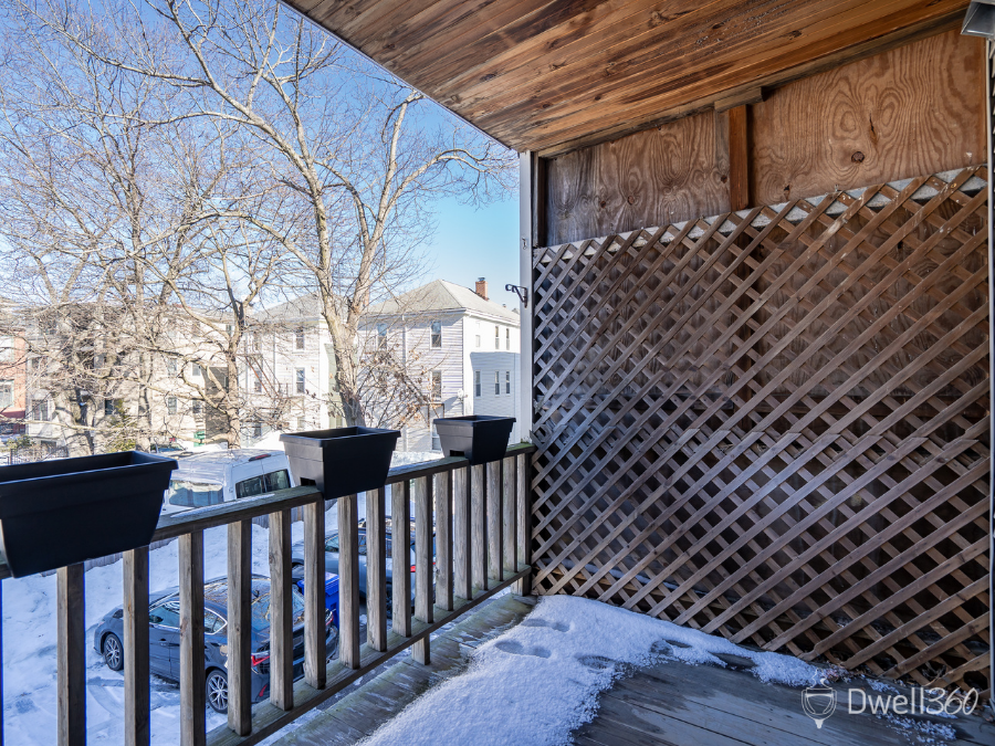 124 Chestnut St Unit 2 Brookline D360 (15).png