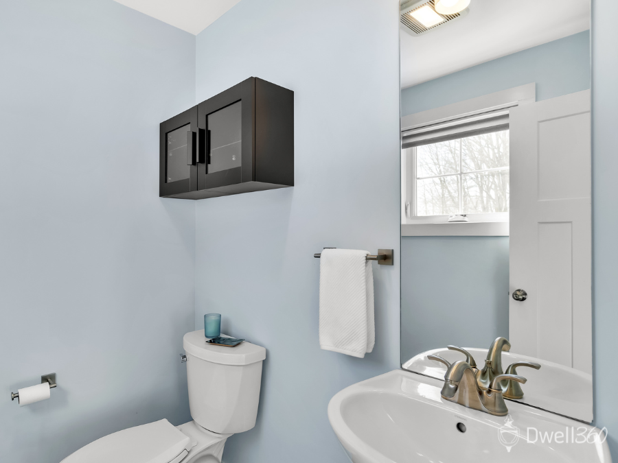 14 Hines Way Newburyport D360 (11).png