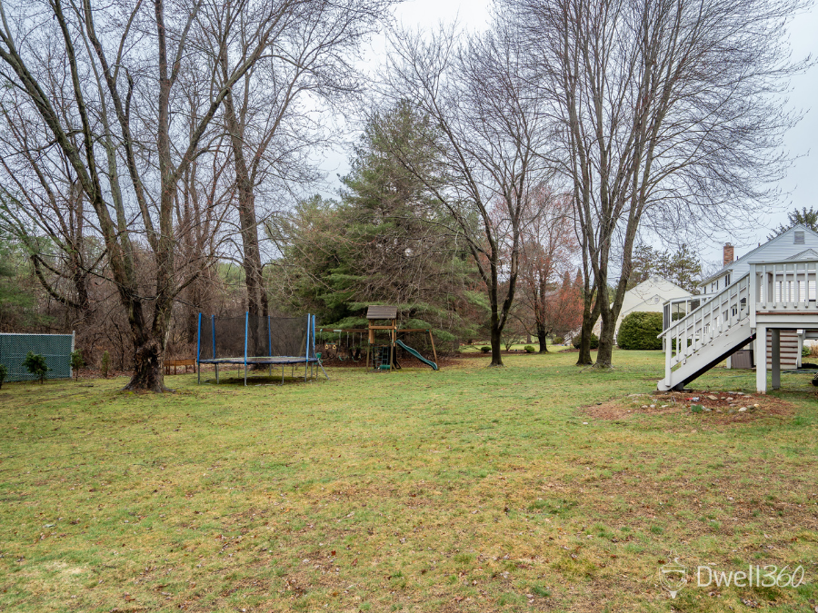 6 Flanagan Drive Framingham D360 (29).png
