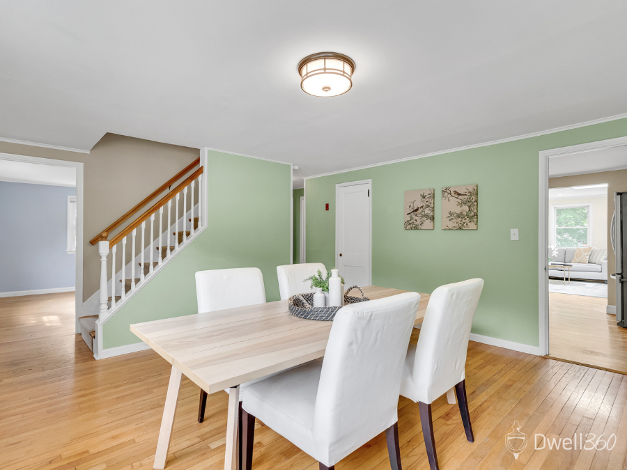 7 Oakridge Avenue Natick D360 (9).png