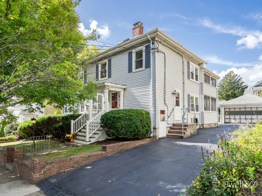 30 Oakley Road, Unit 2, Watertown D360 (1).png