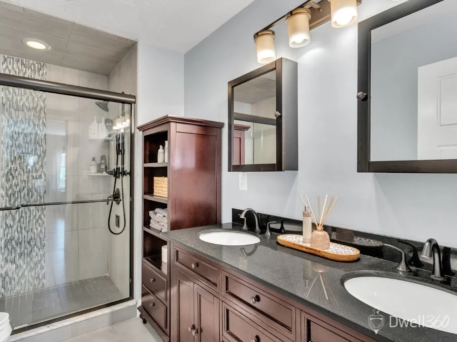 58 Madison Rd Waltham D360 14b.jpg