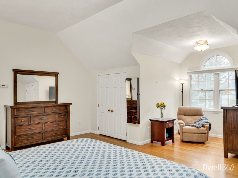 46 Homes Street Needham D360 (19).png