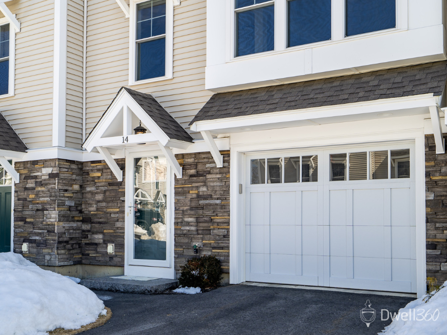 14 Hines Way Newburyport D360 (23).png