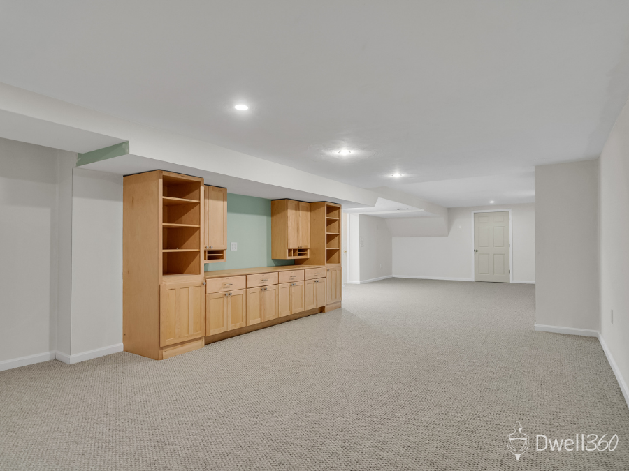 4 Carter Drive Natick D360 (24).png