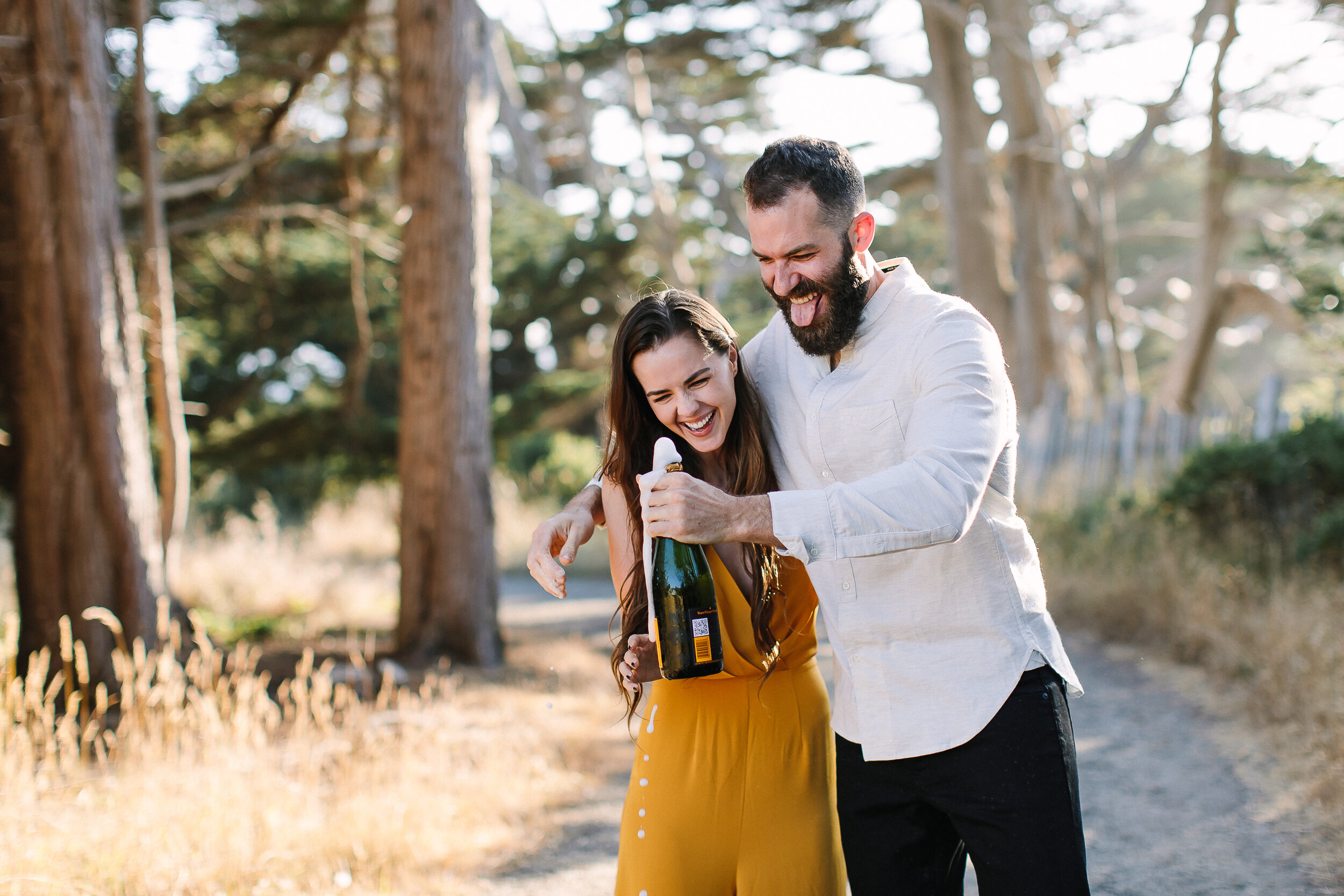 2019_engagement-aaron-lauren-2.jpg