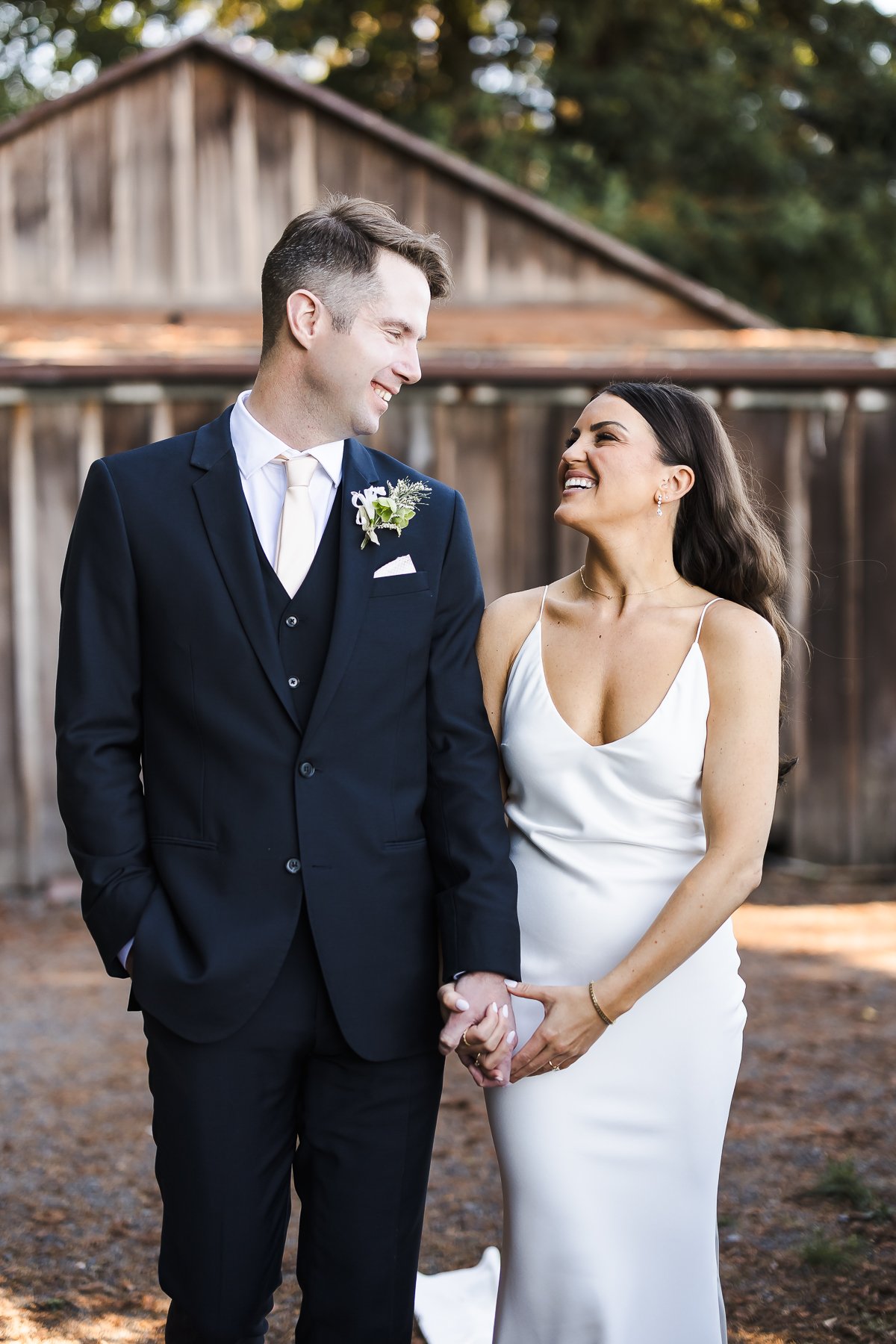 Vine-Hill-House-Wedding-Sonoma-Wedding-Photographer-20.jpg