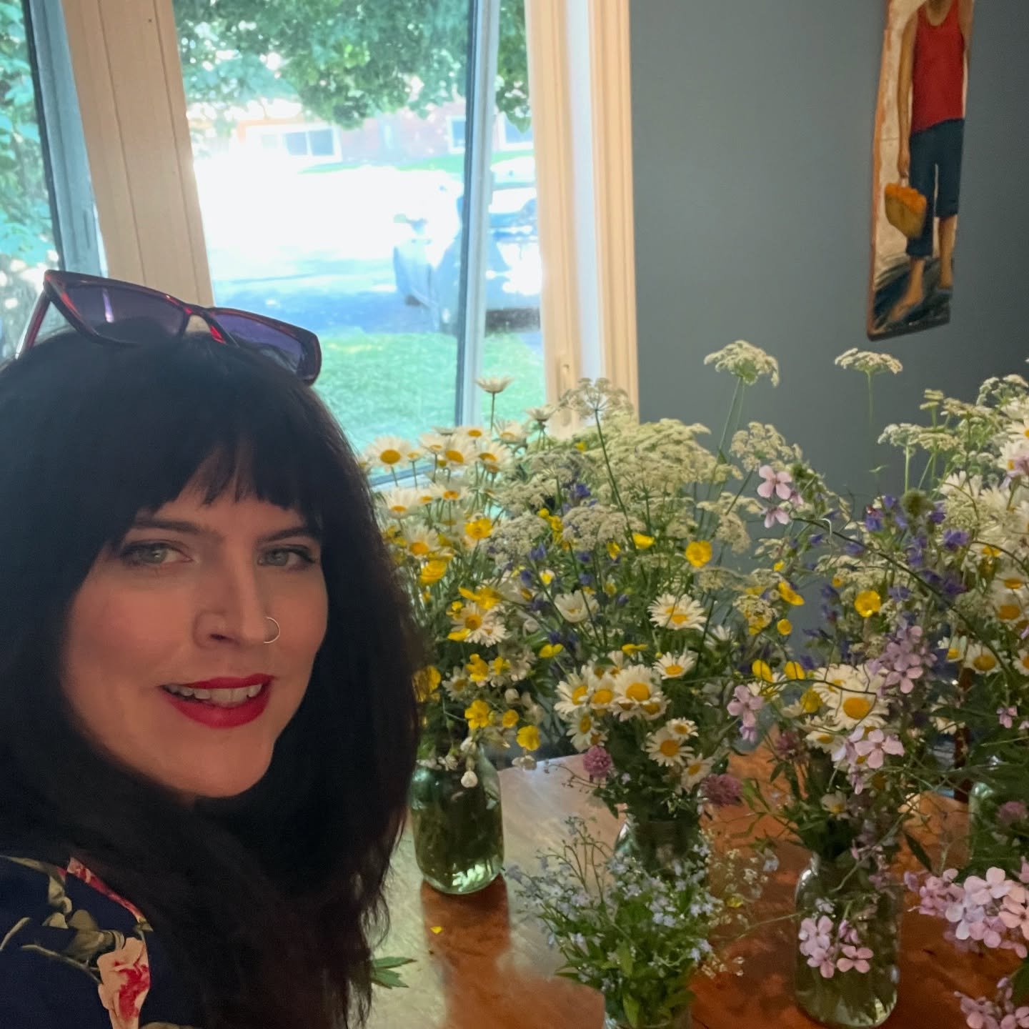 What an incredible evening celebrating the summer solstice ☀️

It is an ancient tradition to gather in community and share music, stories and ritual to celebrate and honour the cycles of nature. 

From rising with the sun to collect the wildflowers w