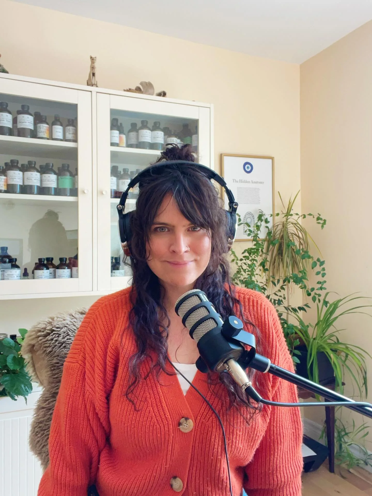 Behind the scenes at Wild Medicinals today 🍃

Even though I haven&rsquo;t been showing it on IG for a while, I&rsquo;m still working with herbs everyday either with clients or with @wildrosecollege building our herbal community in the Wild Rose Vill