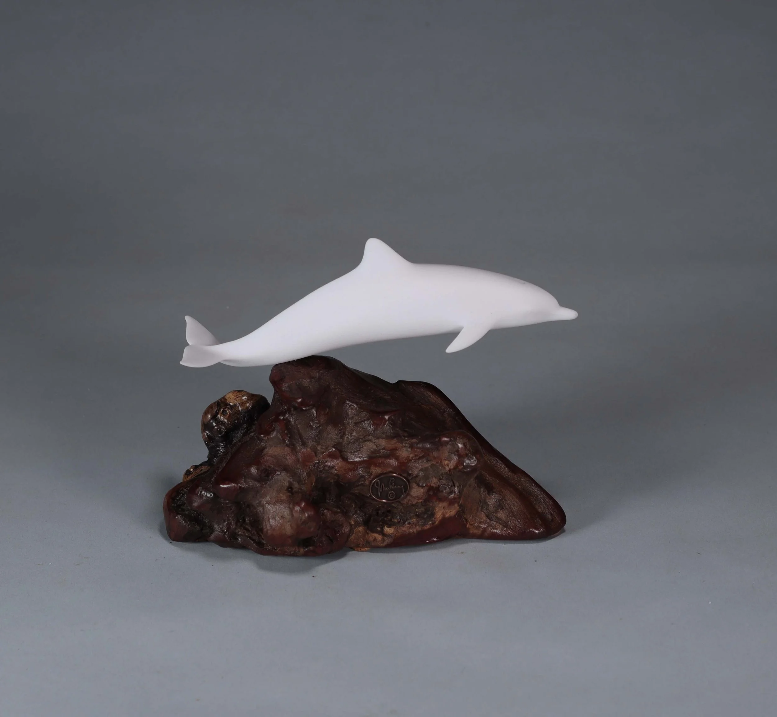 1121 Sing Med Pell Dolphin 5.jpg