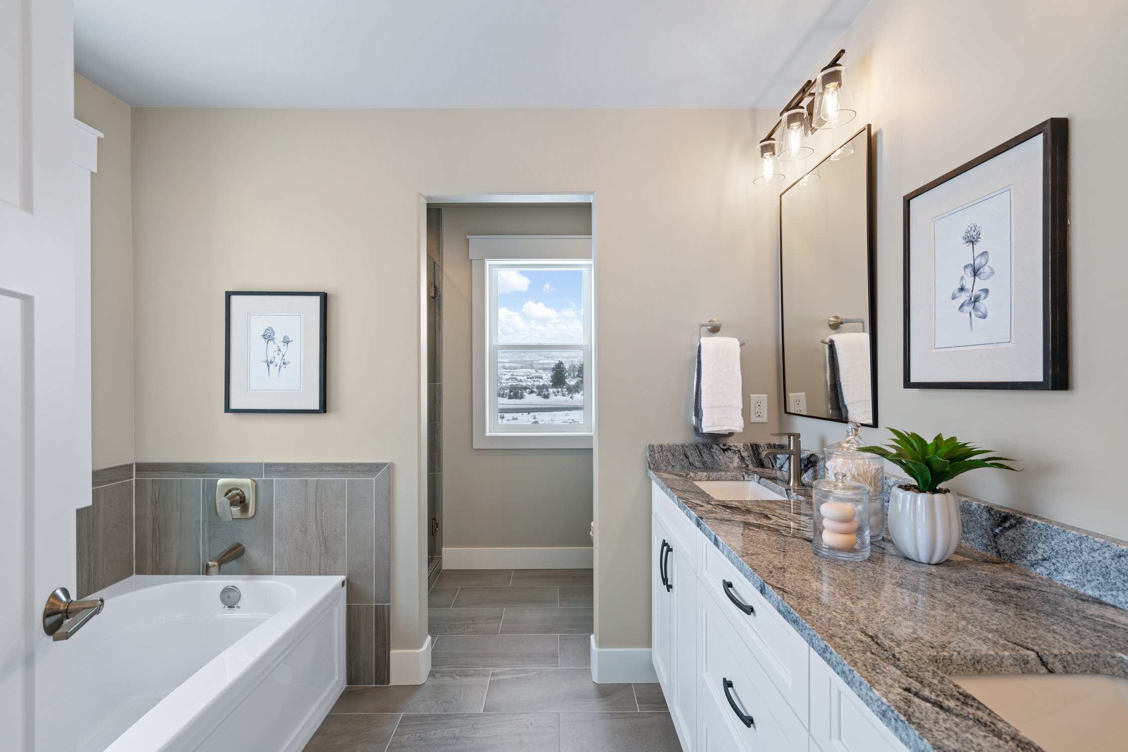 4534 Colockum View-35.jpg