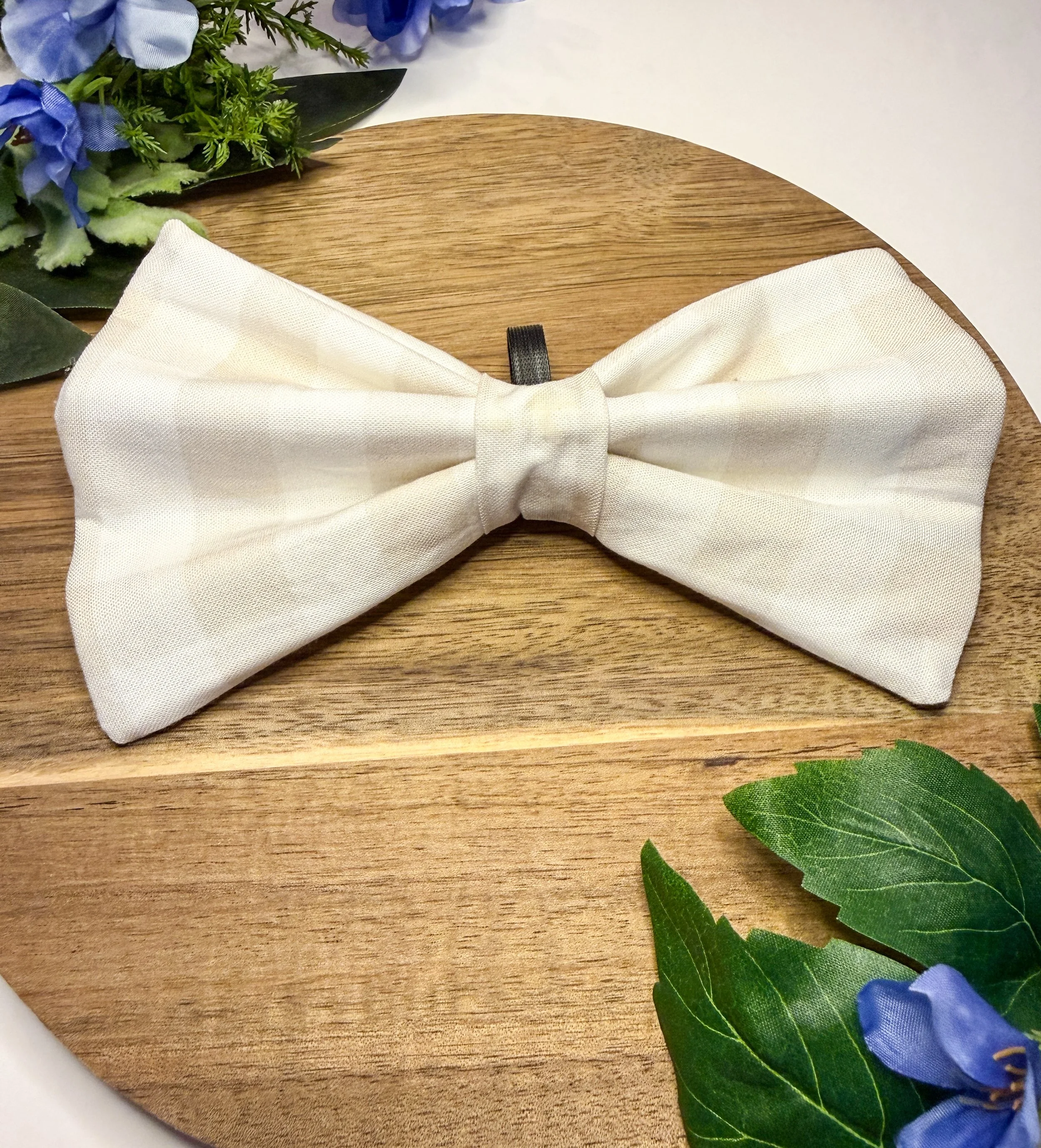 Tan Plaid Bow Tie