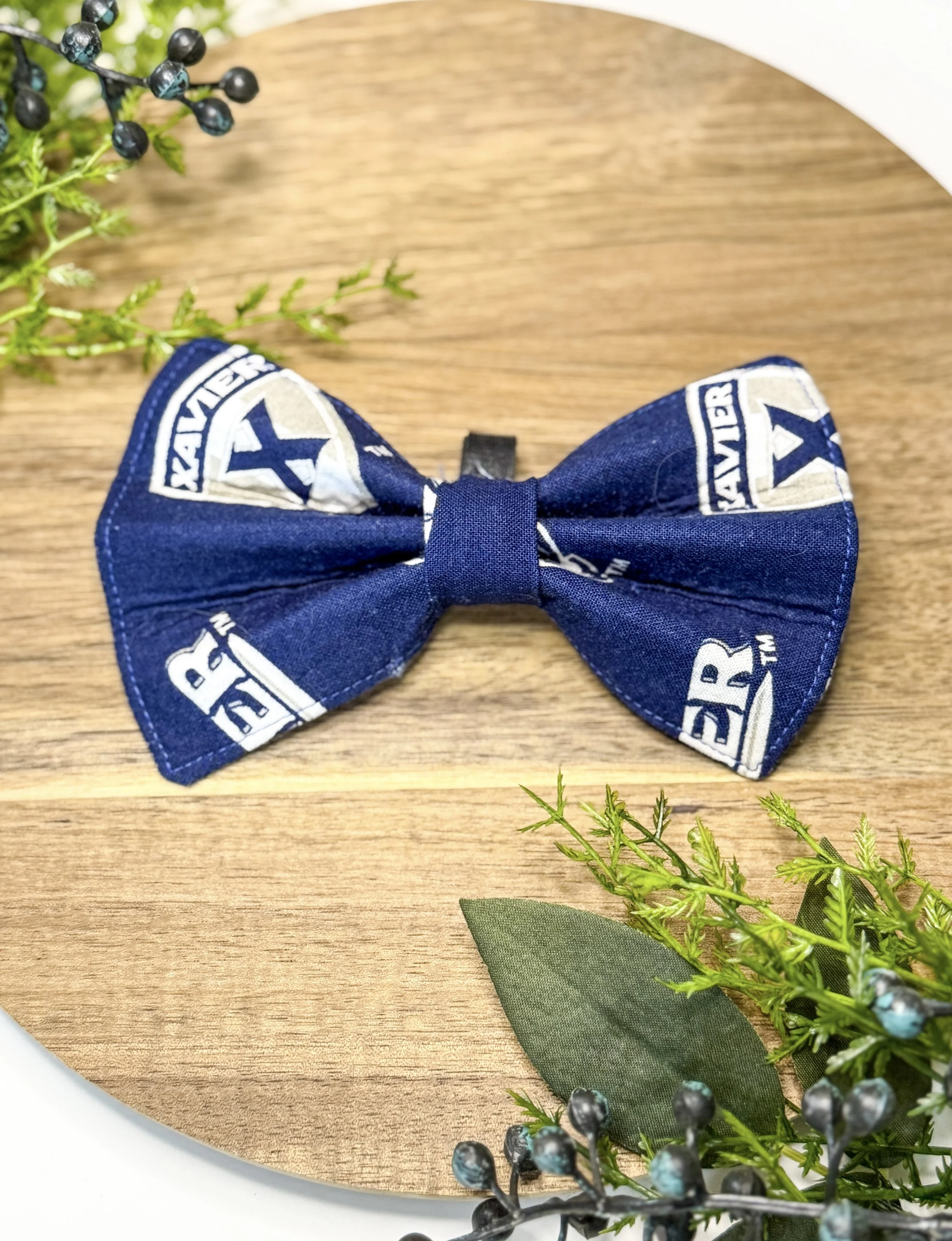 Musketeer Bow Tie