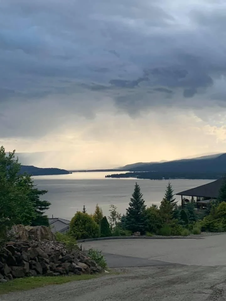 Shuswap Adventure Girl | MacArthur Heights Trail, Blind Bay, B.C.