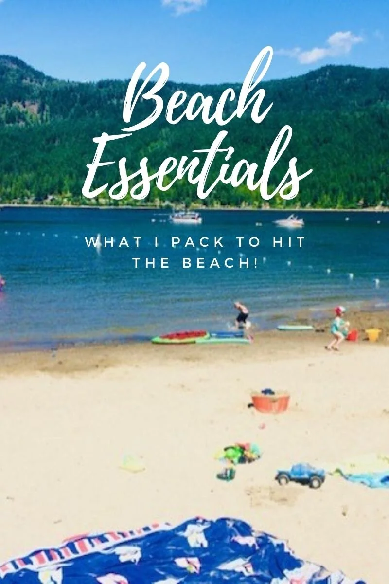 Beach Essentials | What I Pack!
