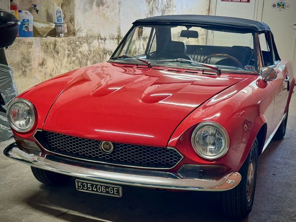 FIAT124SportSpider1973_2.jpeg