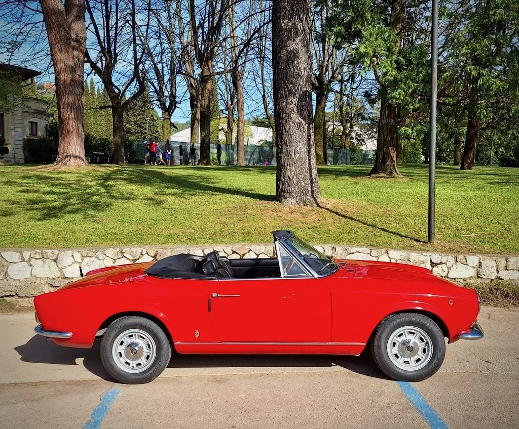 FIAT124SportSpider1973_10.jpeg