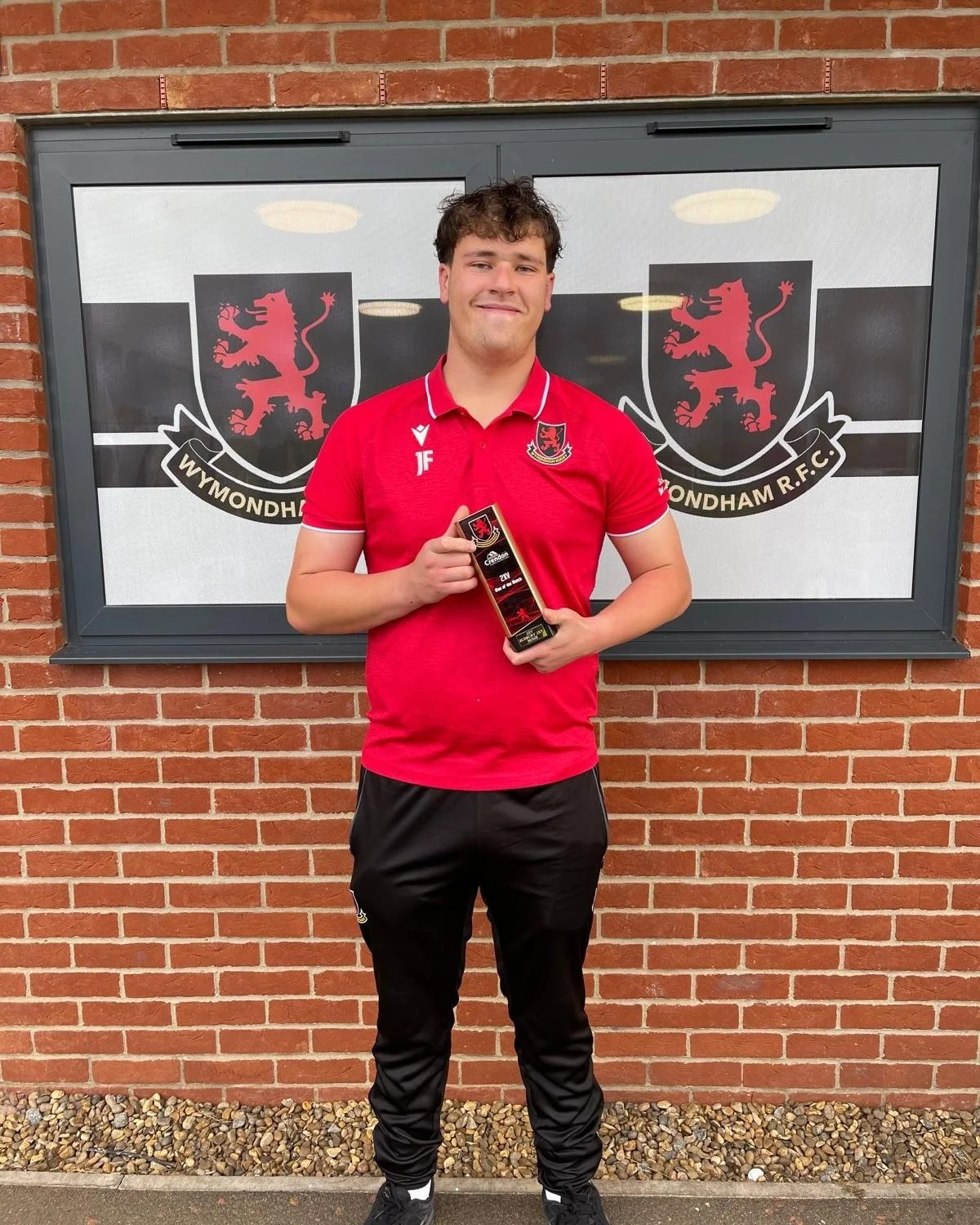 💪 Crendon Timber Man of the Match 🔴⚫️

Our @crendontimber Man of the Match against Sudbury is Josh Fairman 👏

💬 Coach John Llewellyn (sponsored by @castlestreetoptometry) said:
&quot;In a &lsquo;good defeat&rsquo; there were several folk who stoo