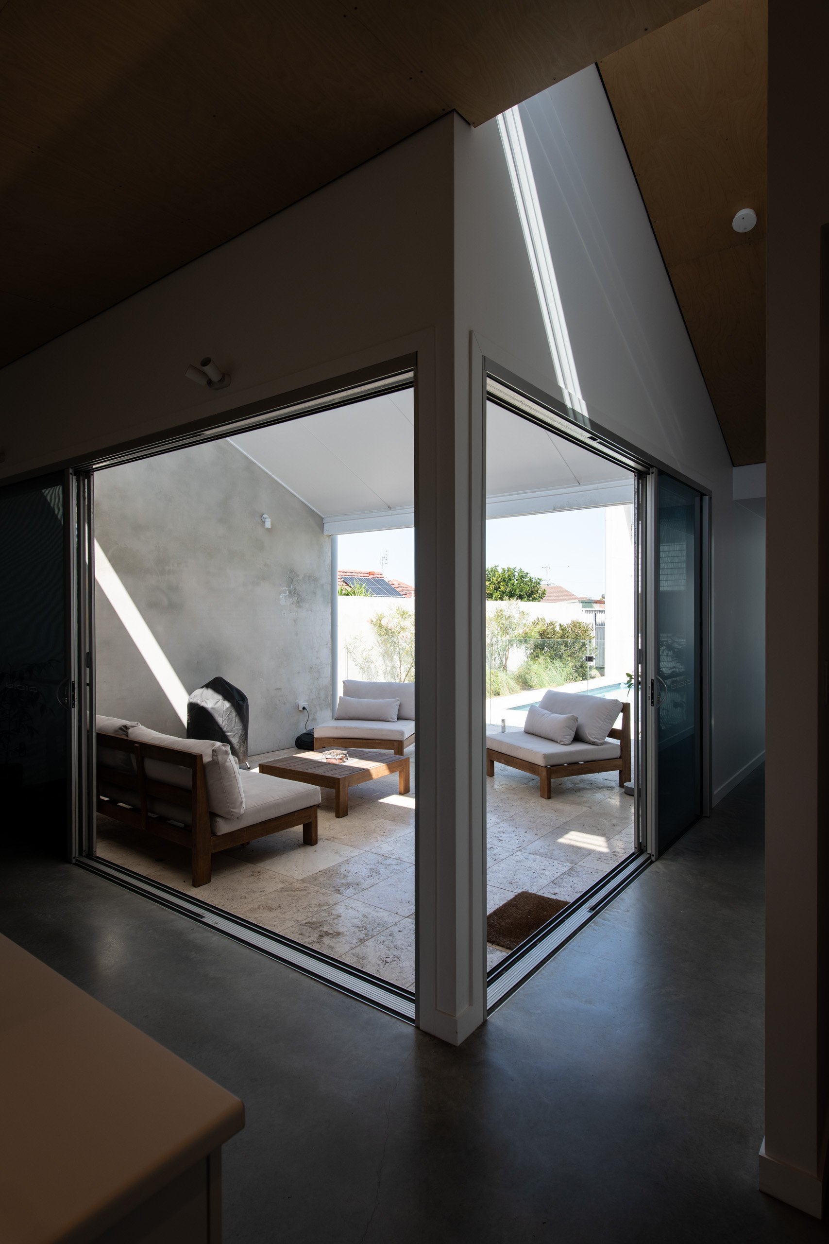 577w13.jpg