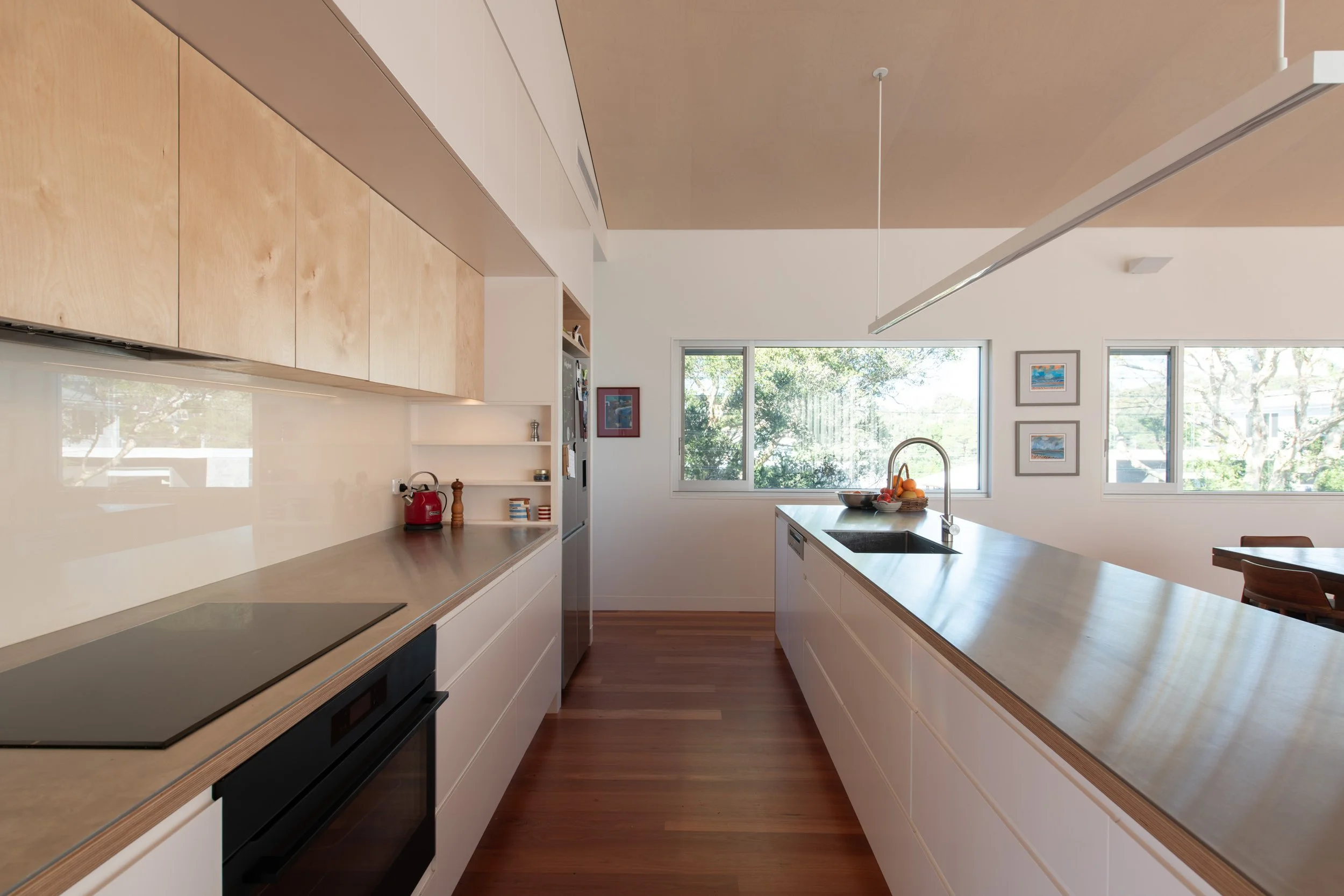 492w11.jpg