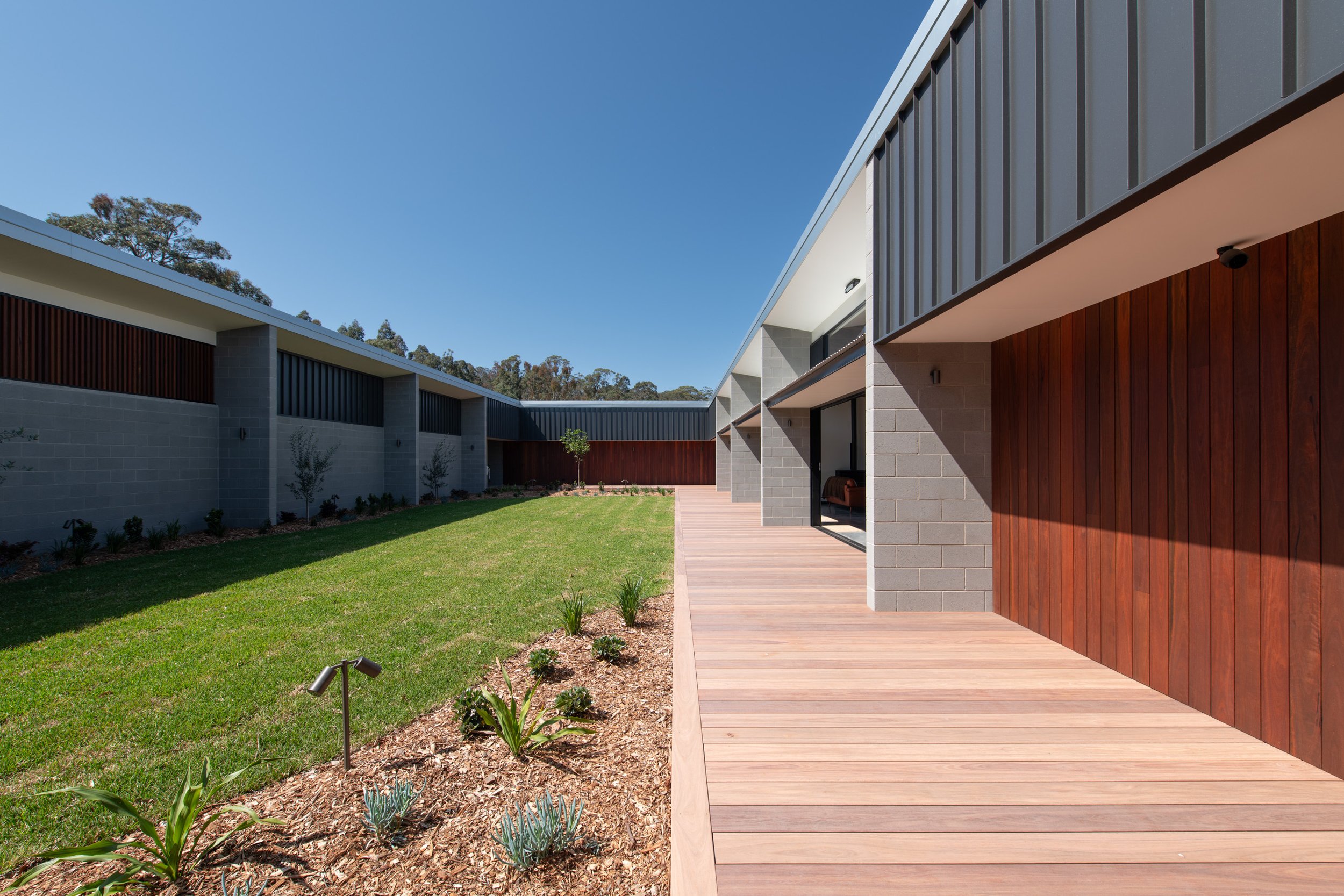 614w13.jpg