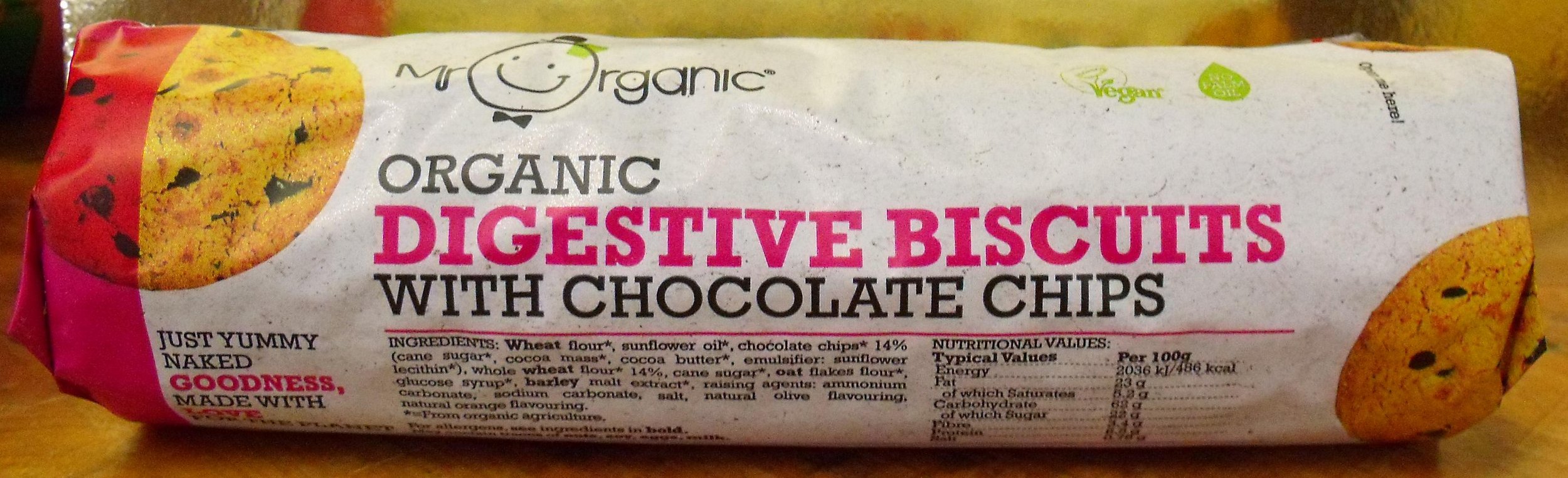 mr organic choc chip digestives.jpg