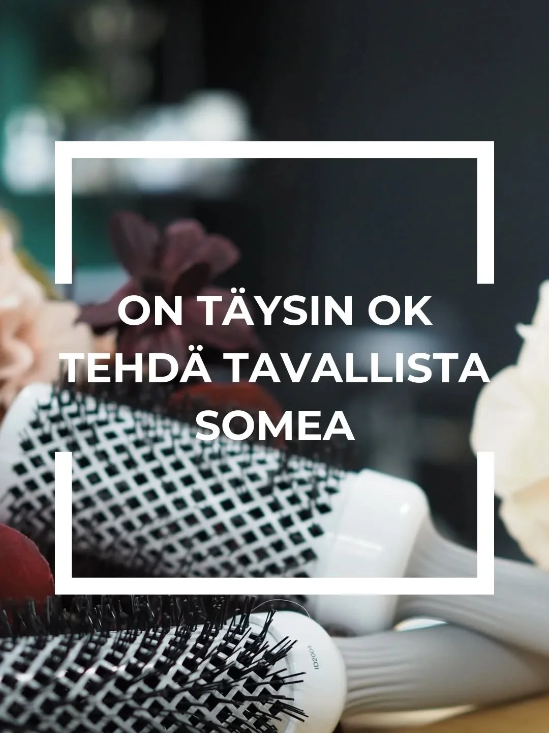 &Auml;l&auml; ota paineita somesta ❣️

Oon huomannut, ett&auml; viime aikoina itselle on tullut pieni kyll&auml;styminen siihen, ett&auml; postausten pit&auml;isi olla jotenkin super erottuvia saadakseen huomiota. Pit&auml;isi joko ottaa kantaa kovem