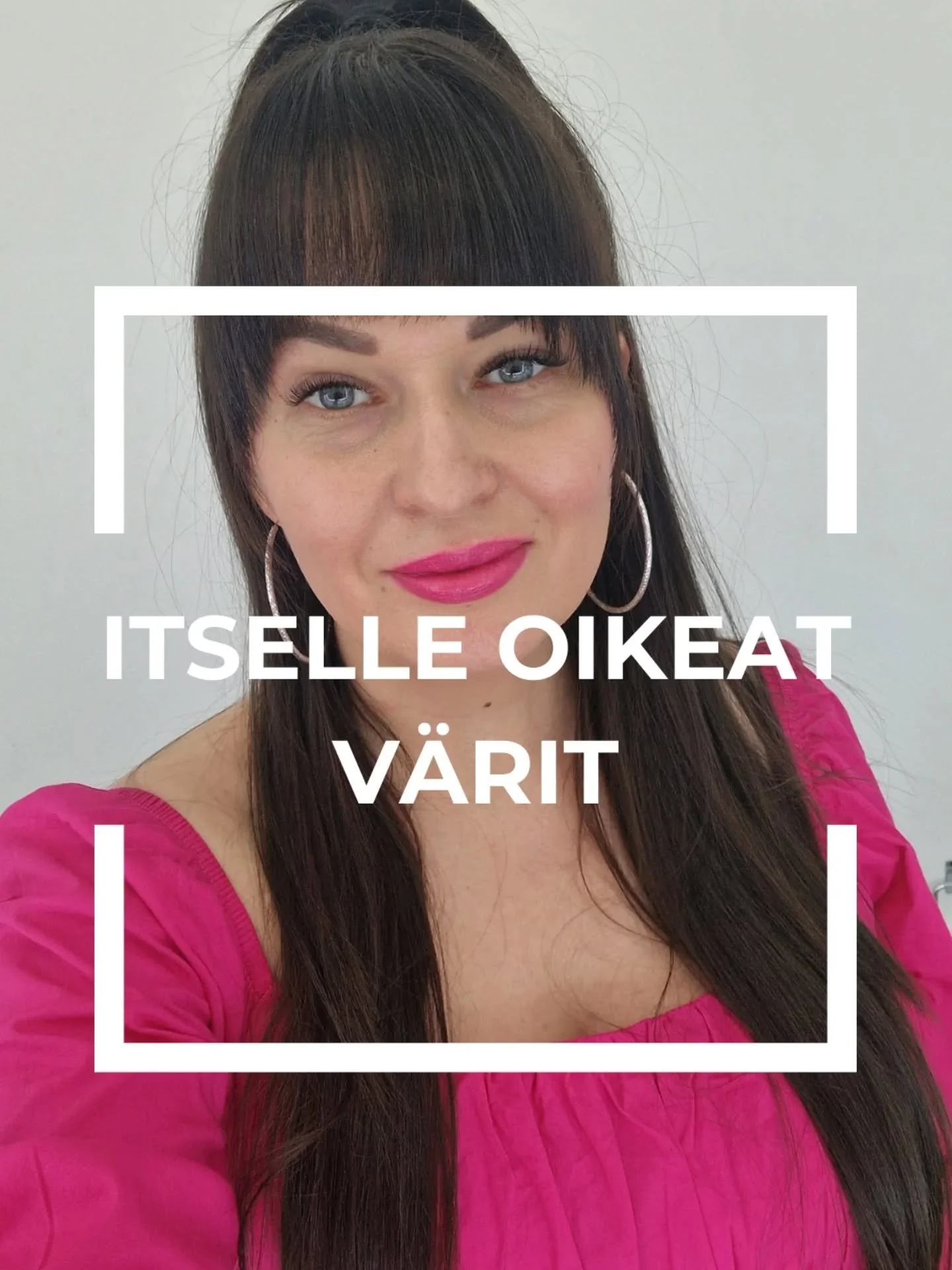 V&auml;rivalinnoilla on merkityst&auml; 🎨

Oon tajunnut v&auml;rianalyysien j&auml;lkeen, miten paljon itselle oikeat v&auml;rit vaikuttaa yleisilmeeseen.

Oon siis se kylmist&auml; kylmin talvi-ihminen ja mulle sopii hyvin kontrastiset s&auml;vyt. 