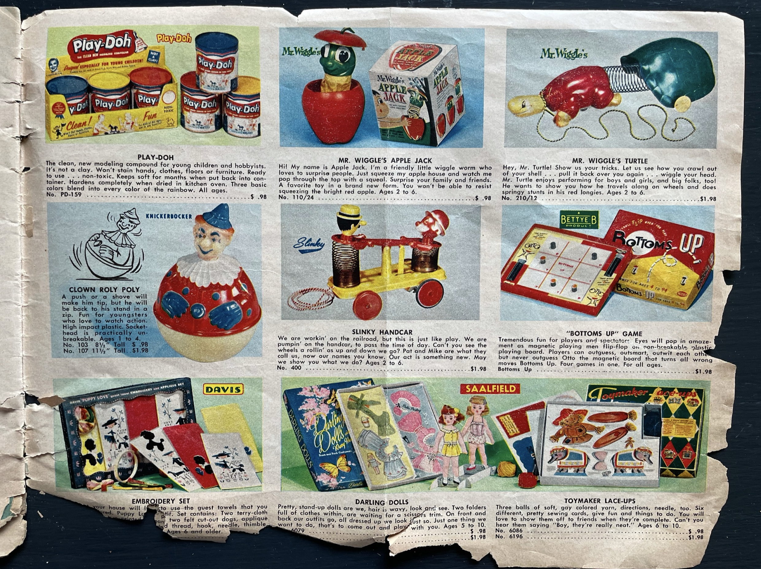 Phillips_toy_mart_Nashville_Tennessee_27.png