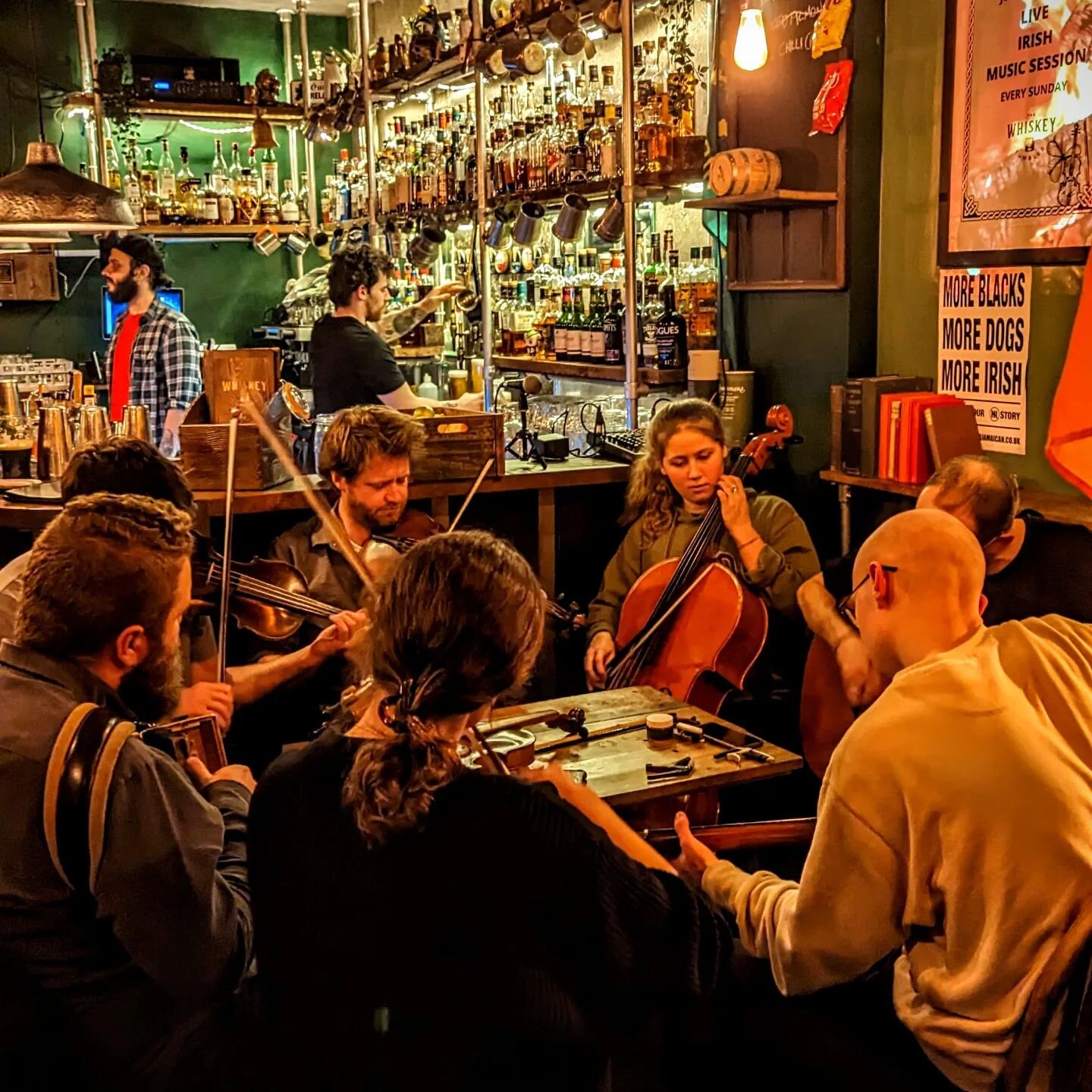Our Sunday Traditional Seisi&uacute;n fills the room with great music, the sound of laughter and story telling whilst people tap away to the jigs and reels, all while drinks are being poured and the team swerve in and out to serve them. That's the be