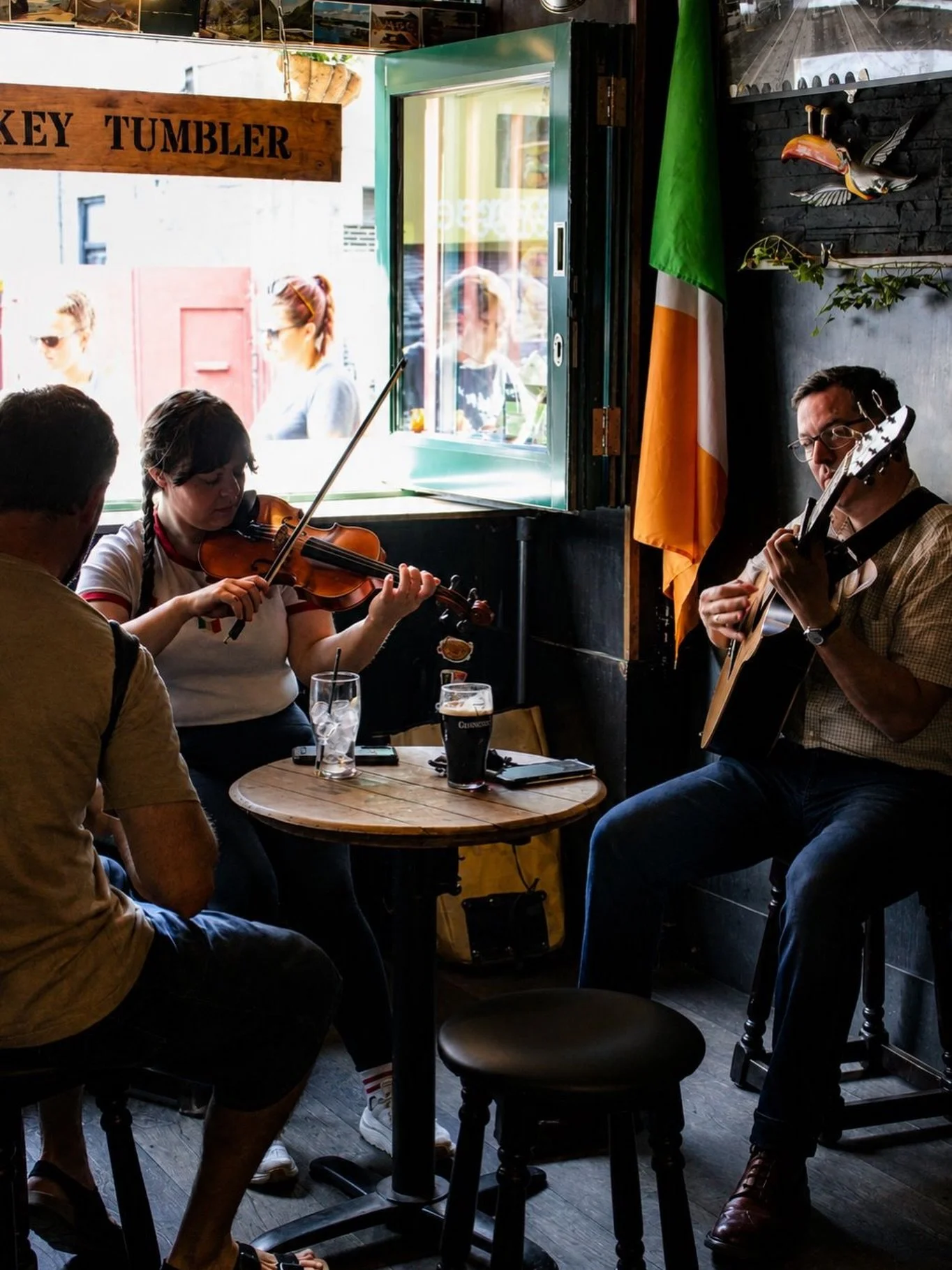 Well wasn&rsquo;t yesterday a lovely little seisi&uacute;n? ☘️

A huge thank you to everyone that came down and joined us, great company and great music. 

If you&rsquo;ve never experienced one of our Sunday seisi&uacute;in, come down next week (and 