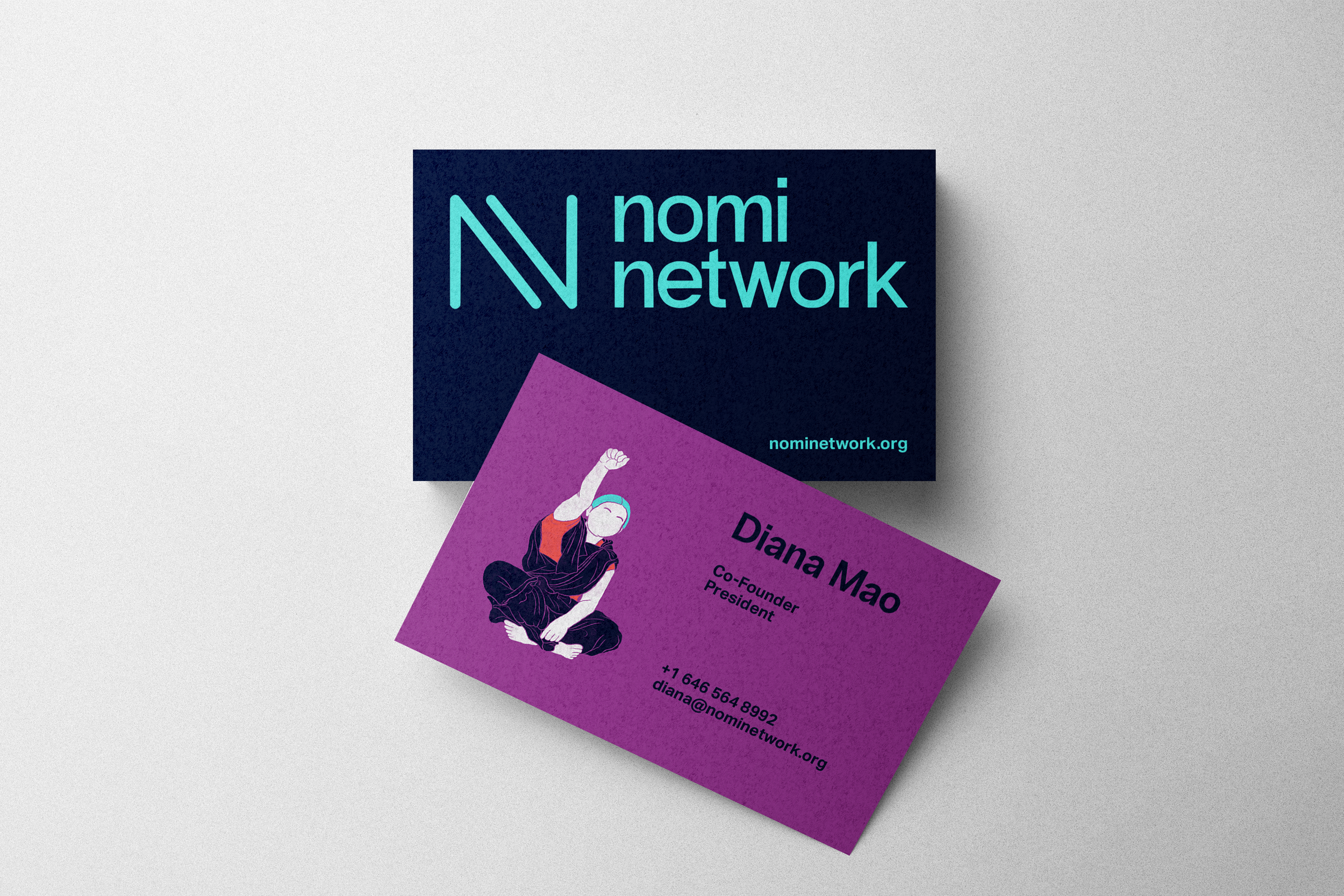 Business_Card_Mockup_038.png