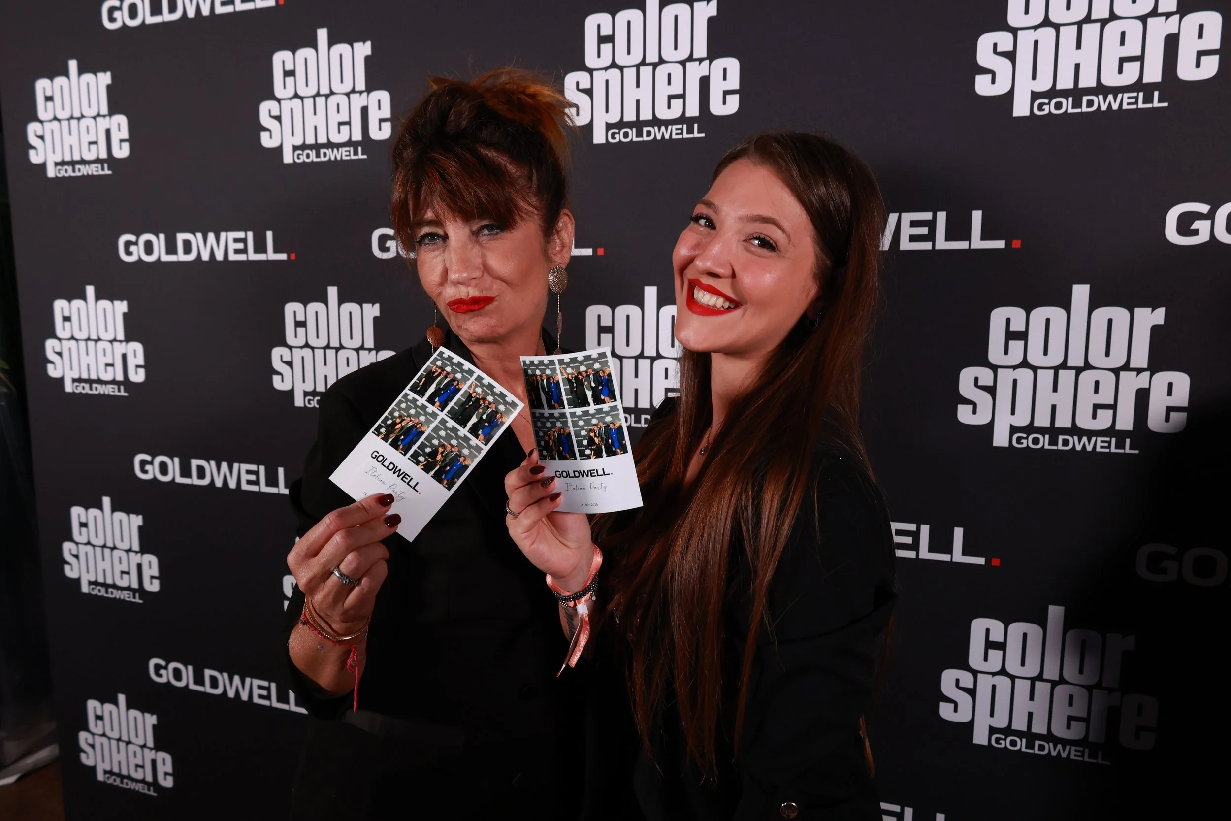 SayCheese_PhotoBooth_Goldwell_ColorSphere2025.JPG