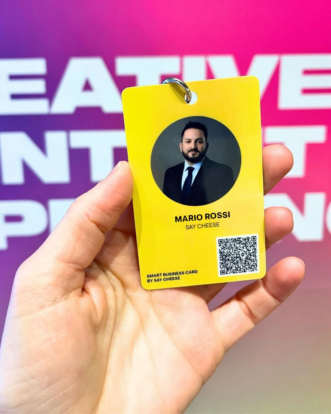 Smart Business Card by Say Cheese: un nuovo modo di fare networking al WOBI