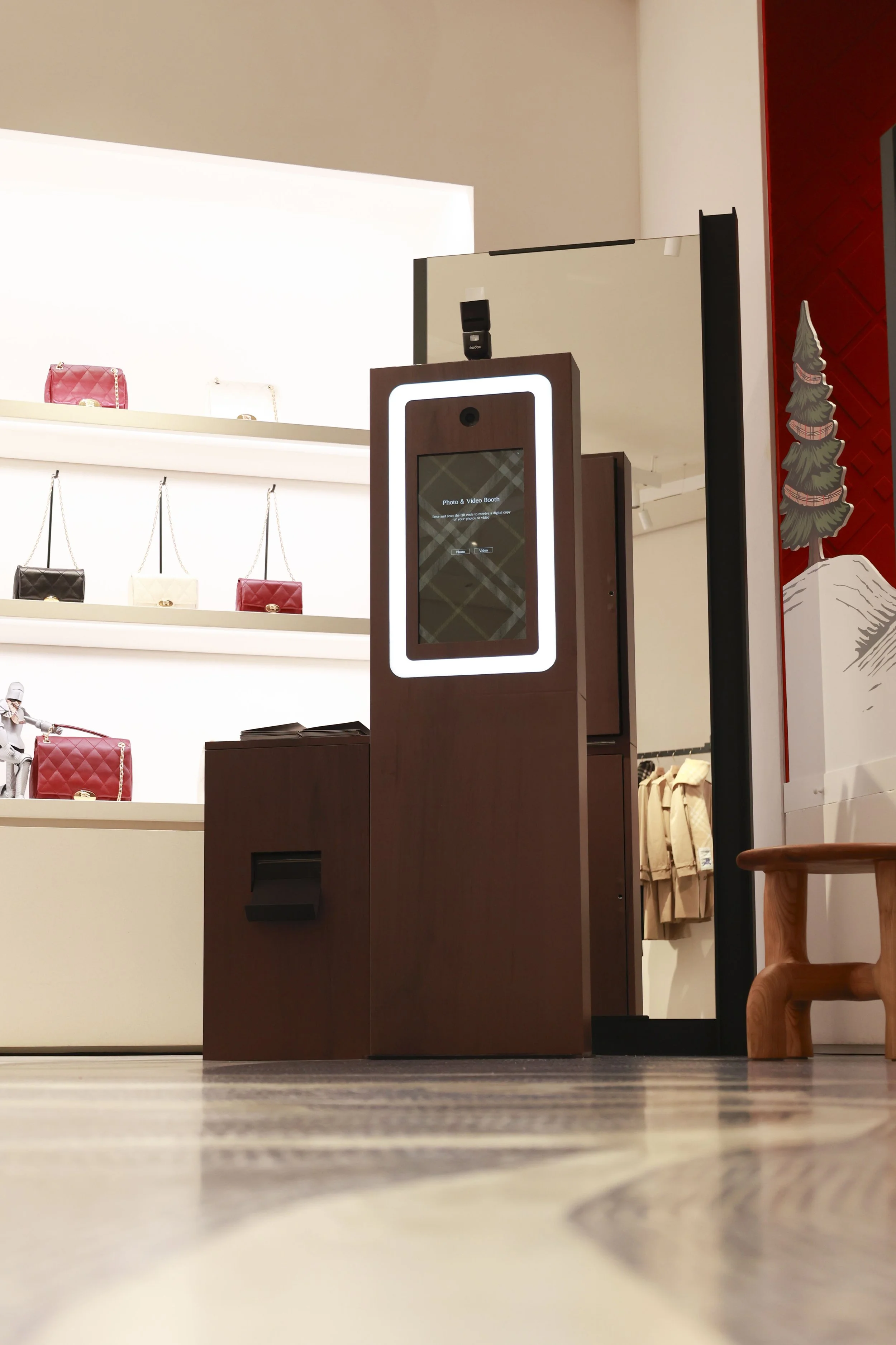 Flash Booth: la nuova soluzione foto per eventi boutique e luxury retail