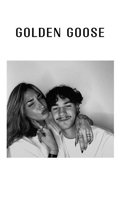 GoldenGoose_SayCheese_CabinaLuxury_PhotoBooth.gif
